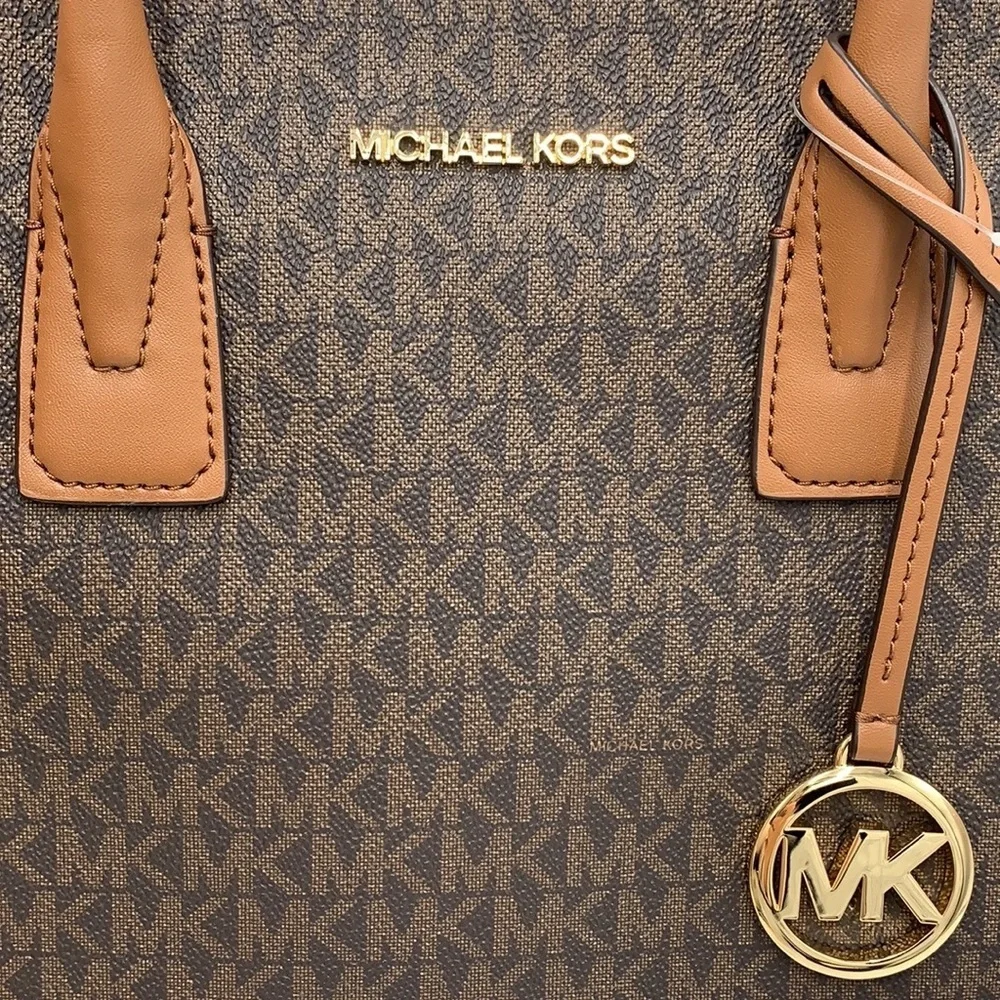 MICHAEL KORS AVRIL LARGE TOP ZIP SATCHEL BROWN/LUGGAGE SIGNATURE COLOR